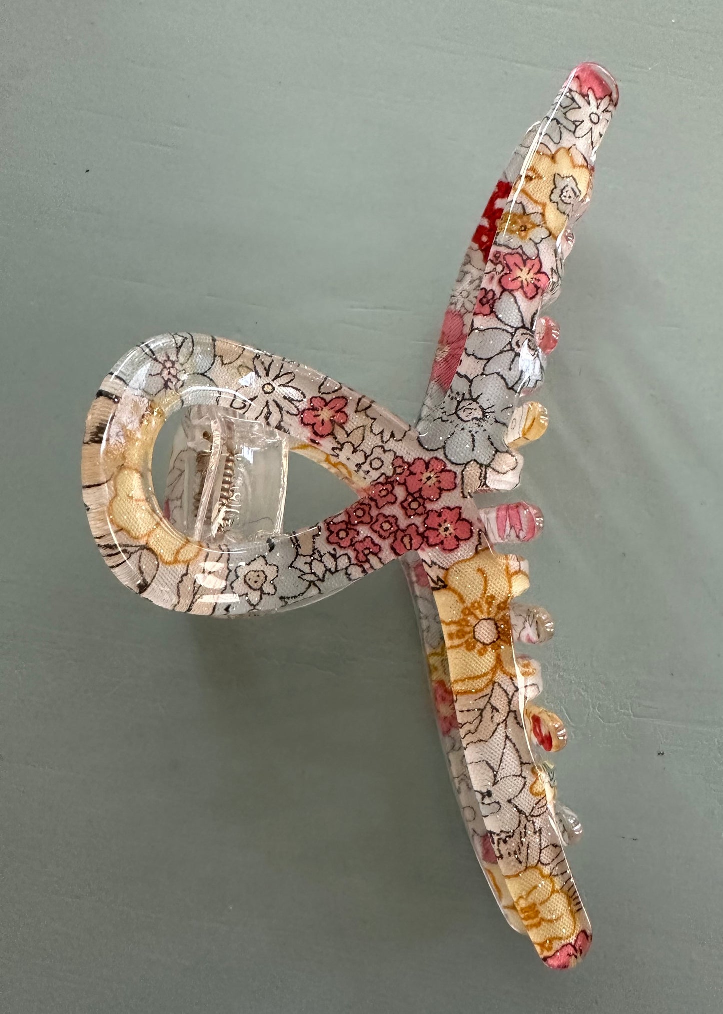 Vintage Floral Hair Clip